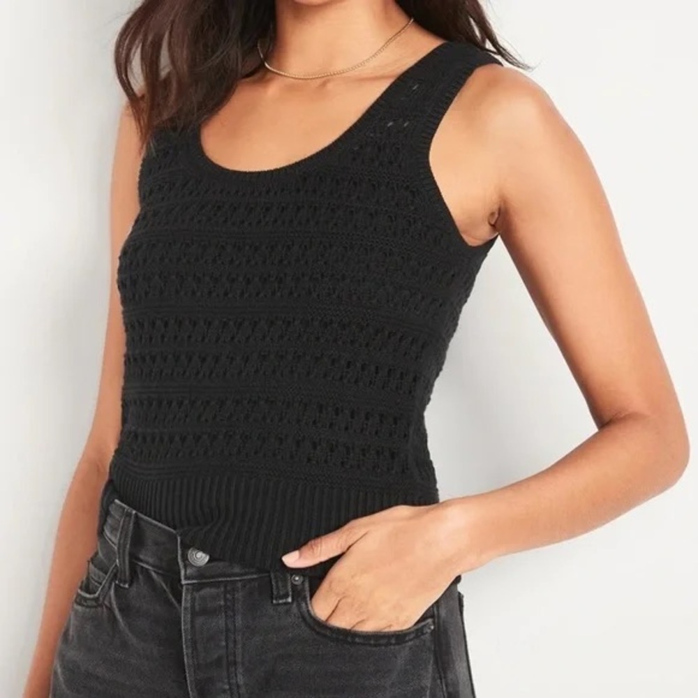 Old Navy Black Sleeveless Knit Top